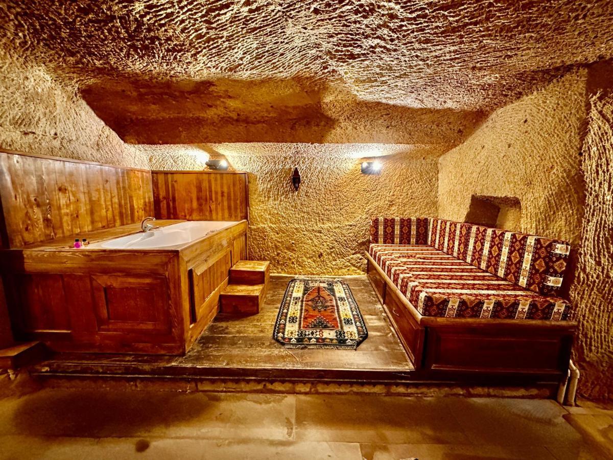 Hotel Harkasos Cave 3*
