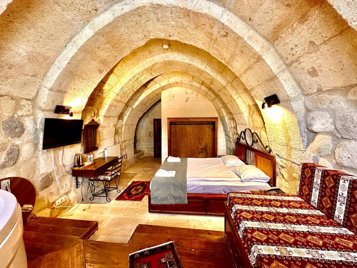 Harkasos Cave Hotel