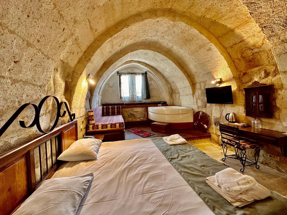 Hotel Harkasos Cave 3*
