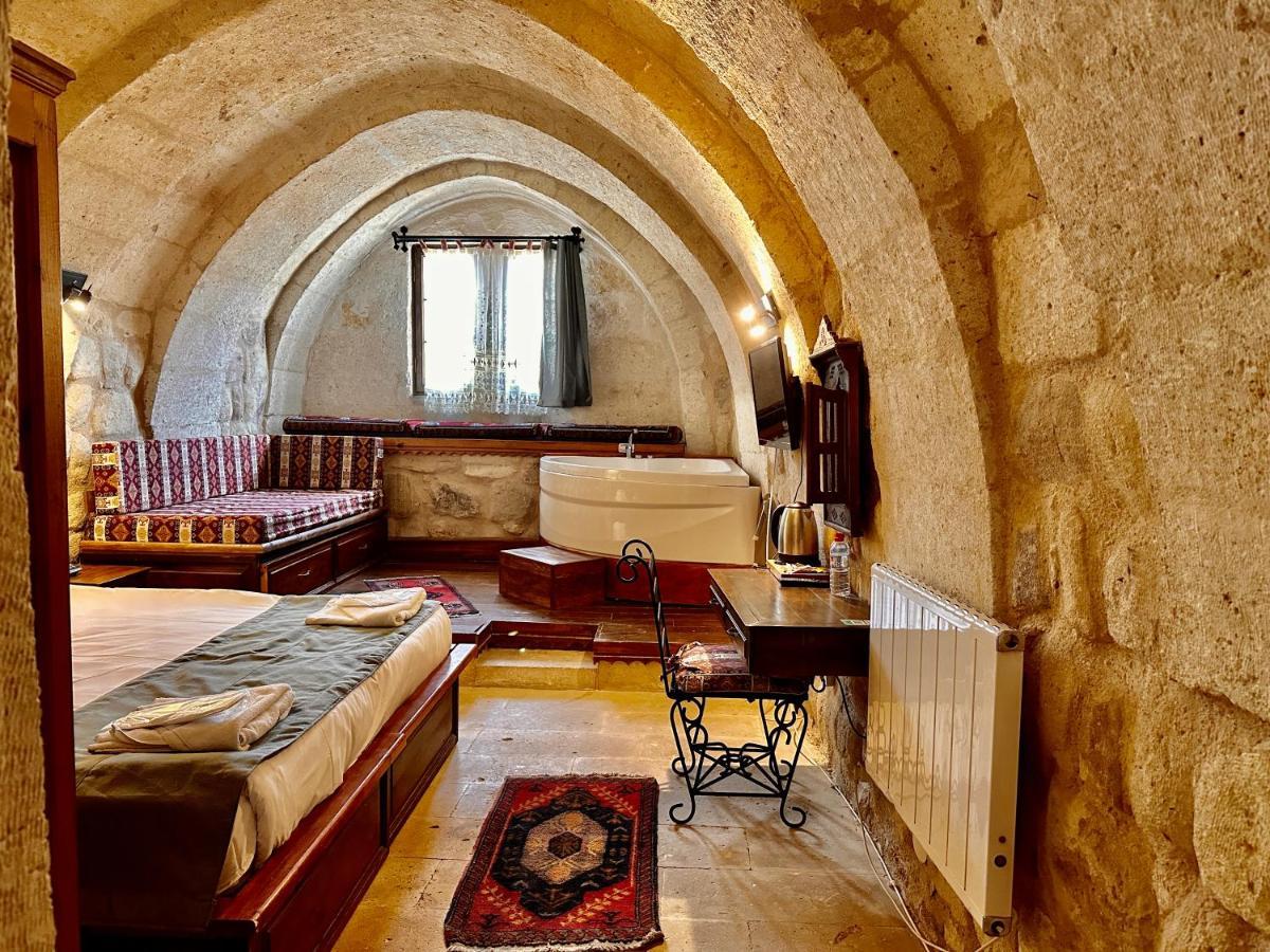 Hotel Harkasos Cave 3*