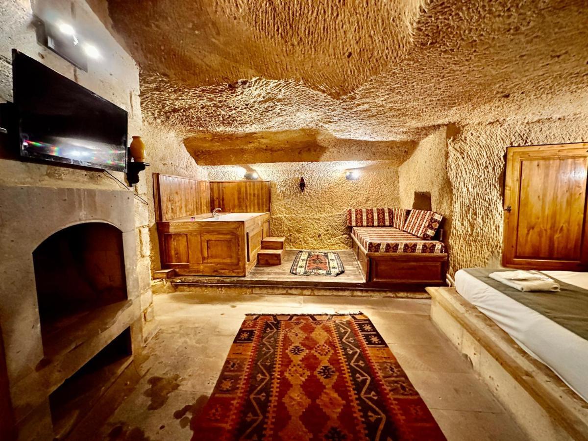 Harkasos Cave Hotel 3*