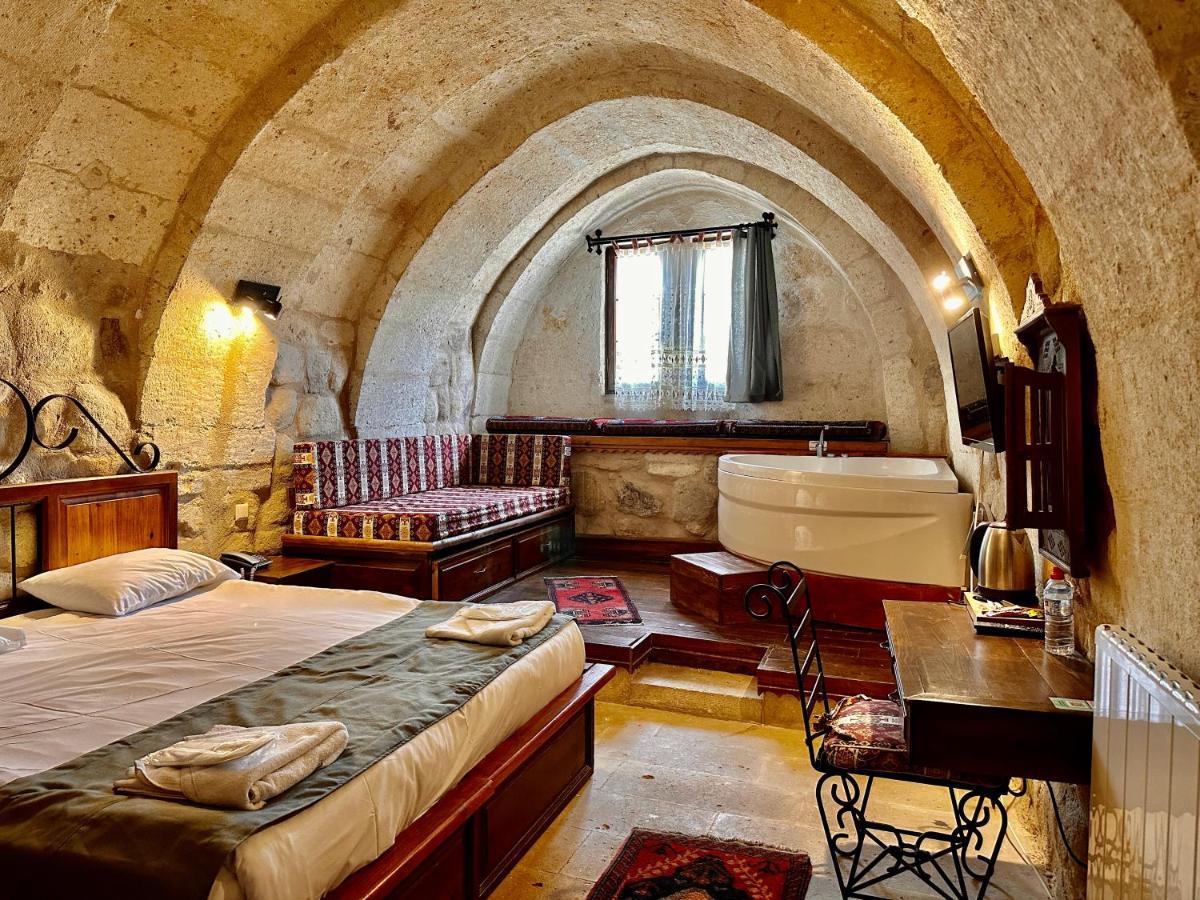 Harkasos Cave Hotel 3*