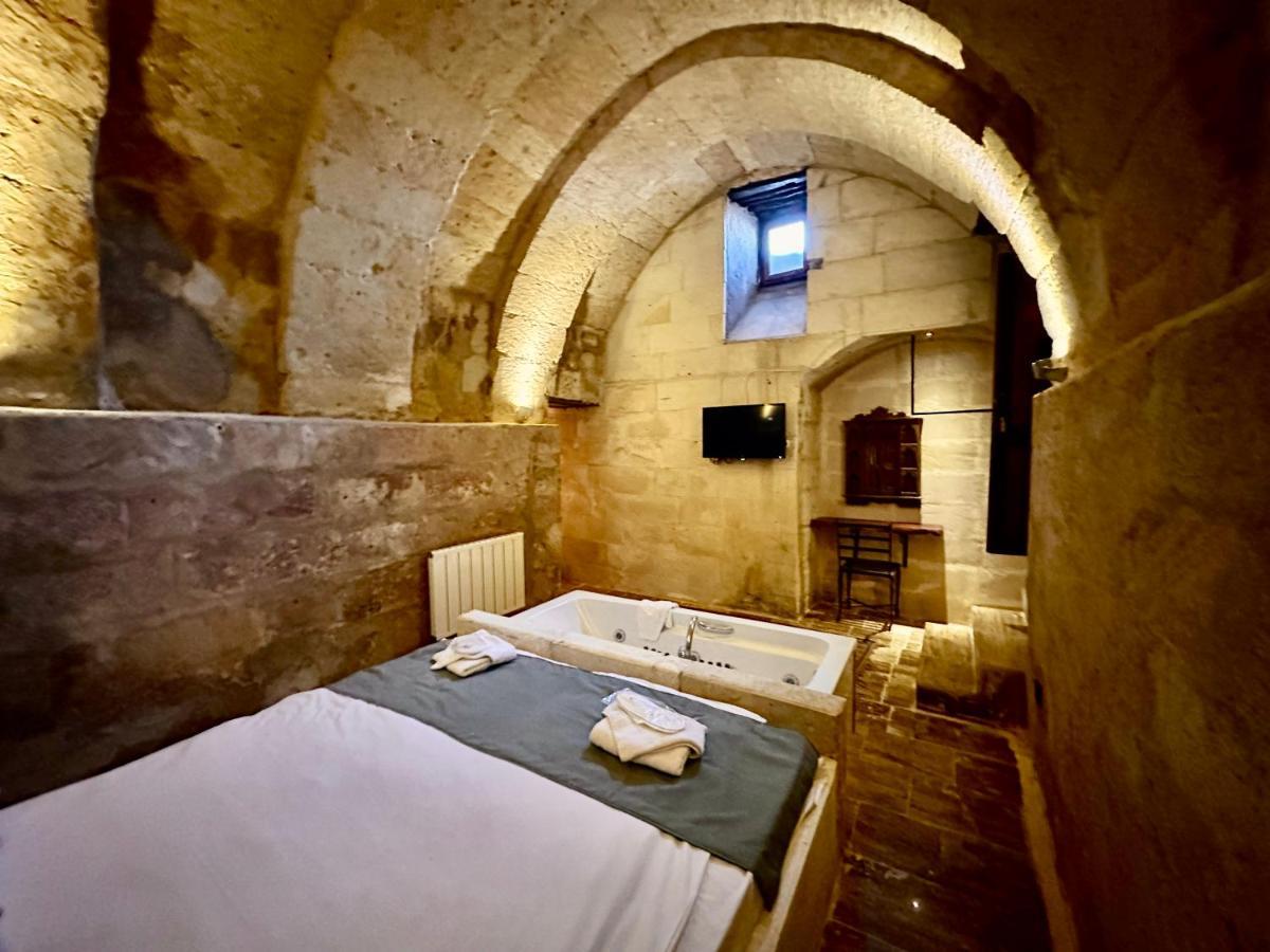 Harkasos Cave Hotel 3*