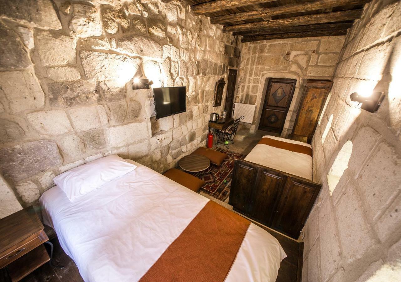 Hotel Harkasos Cave 3*