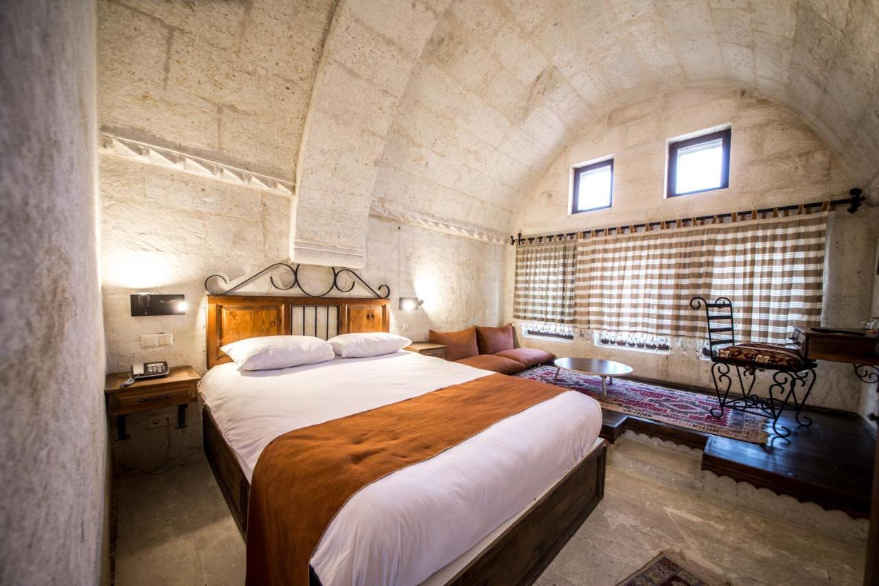 Hotel Harkasos Cave